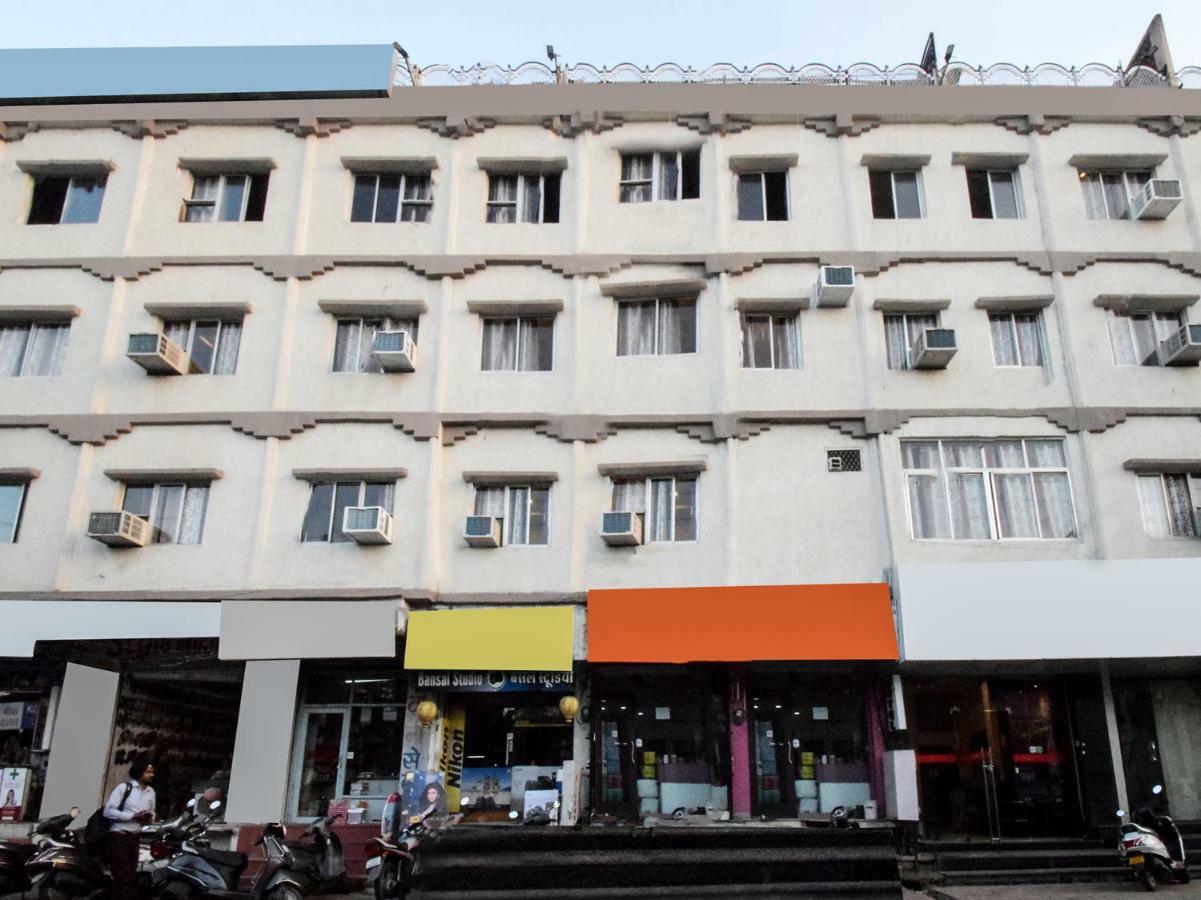 Hotel Krishna Palace Udaipur Ngoại thất bức ảnh