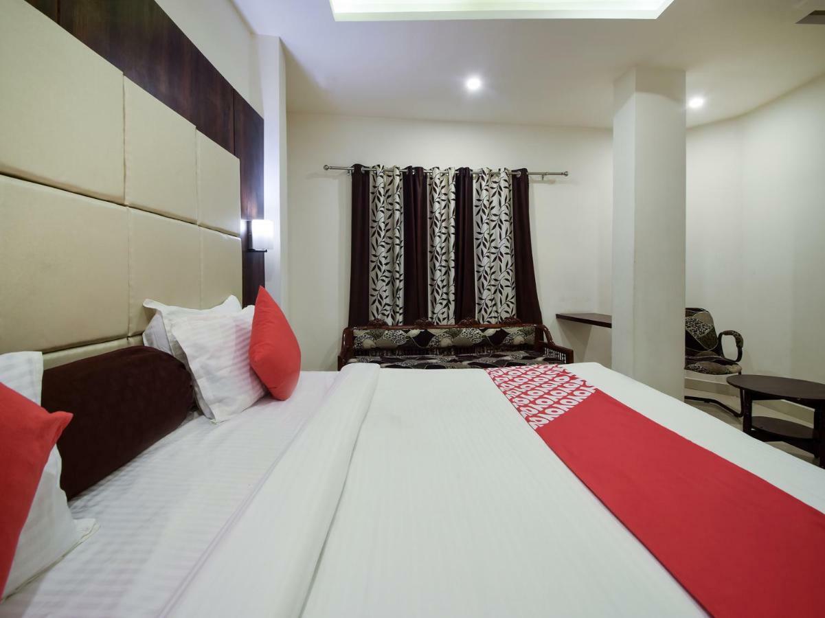 Hotel Krishna Palace Udaipur Ngoại thất bức ảnh