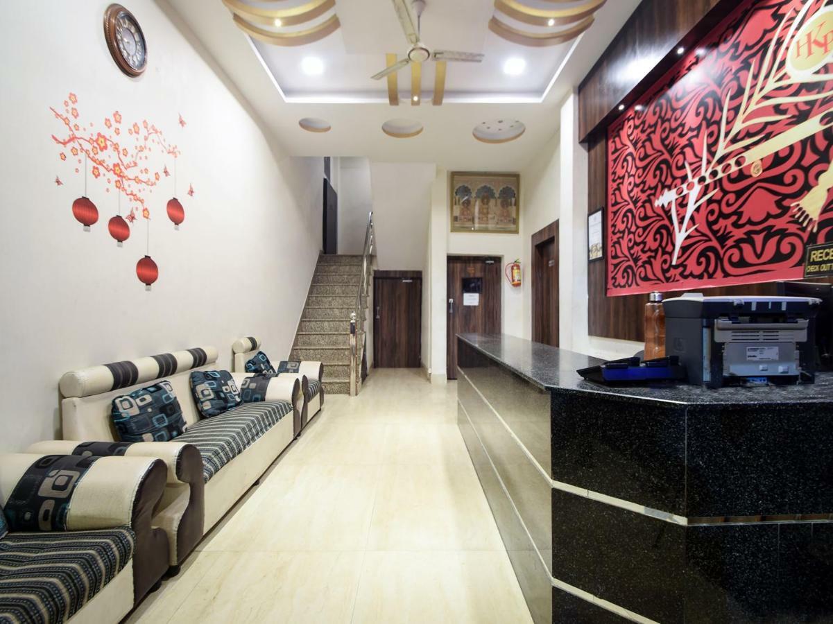 Hotel Krishna Palace Udaipur Ngoại thất bức ảnh